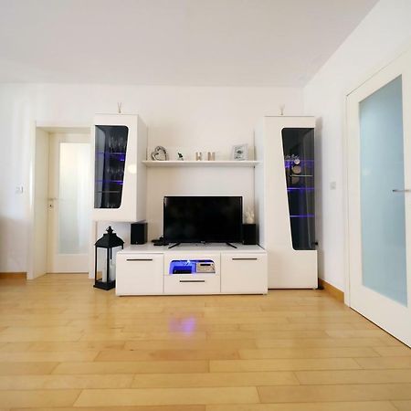 Appartement Dioniz à Zadar Extérieur photo