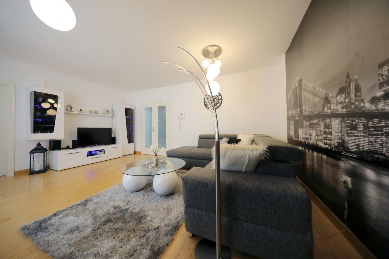 Appartement Dioniz à Zadar Extérieur photo