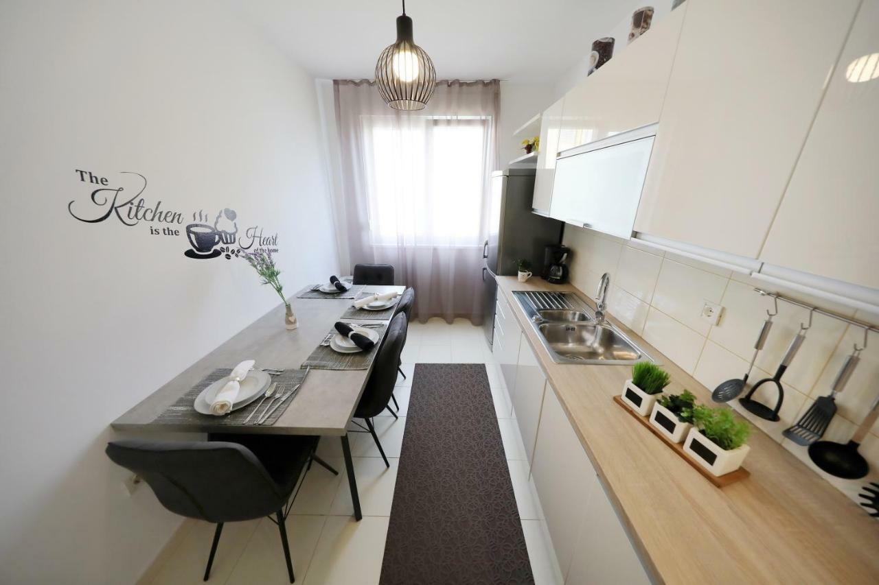 Appartement Dioniz à Zadar Extérieur photo