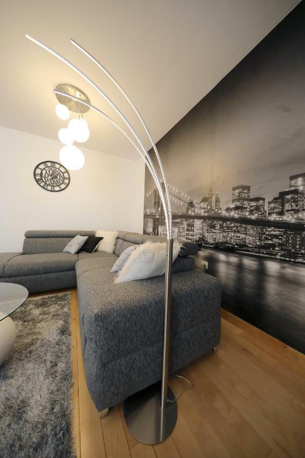Appartement Dioniz à Zadar Extérieur photo